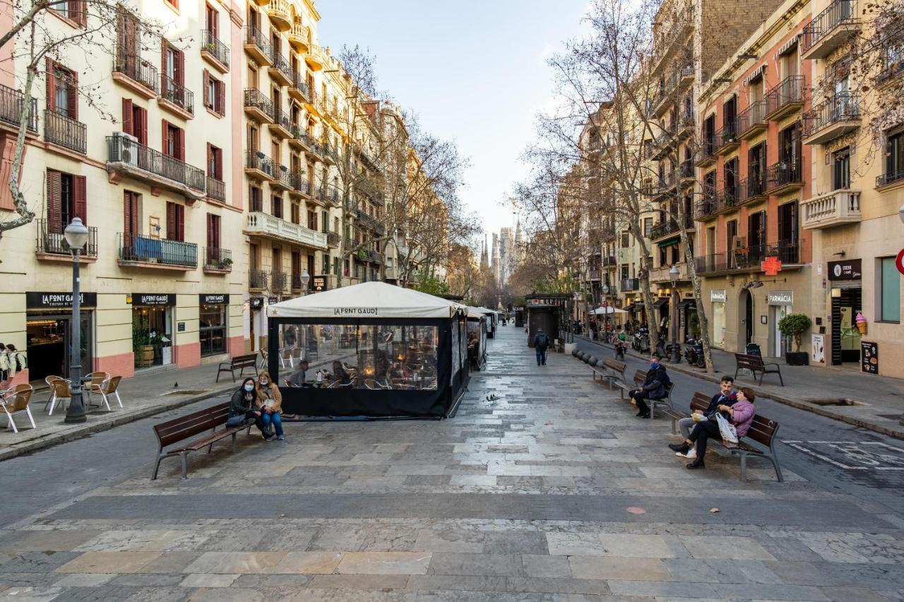 Apartmán Fridays Flats Whisper-Quiet Near Sagrada'S Heart Barcelona Exteriér fotografie