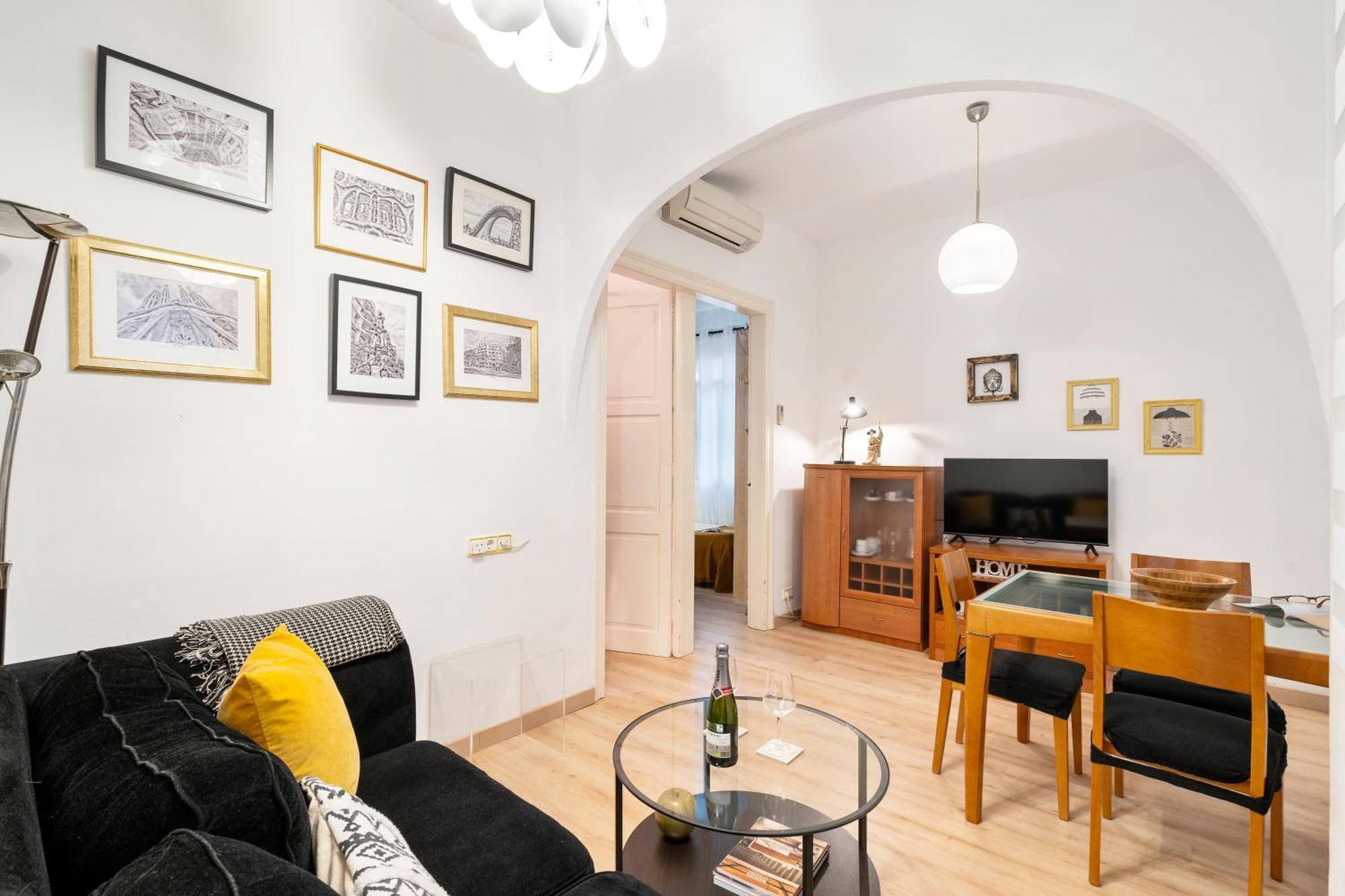 Apartmán Fridays Flats Whisper-Quiet Near Sagrada'S Heart Barcelona Exteriér fotografie